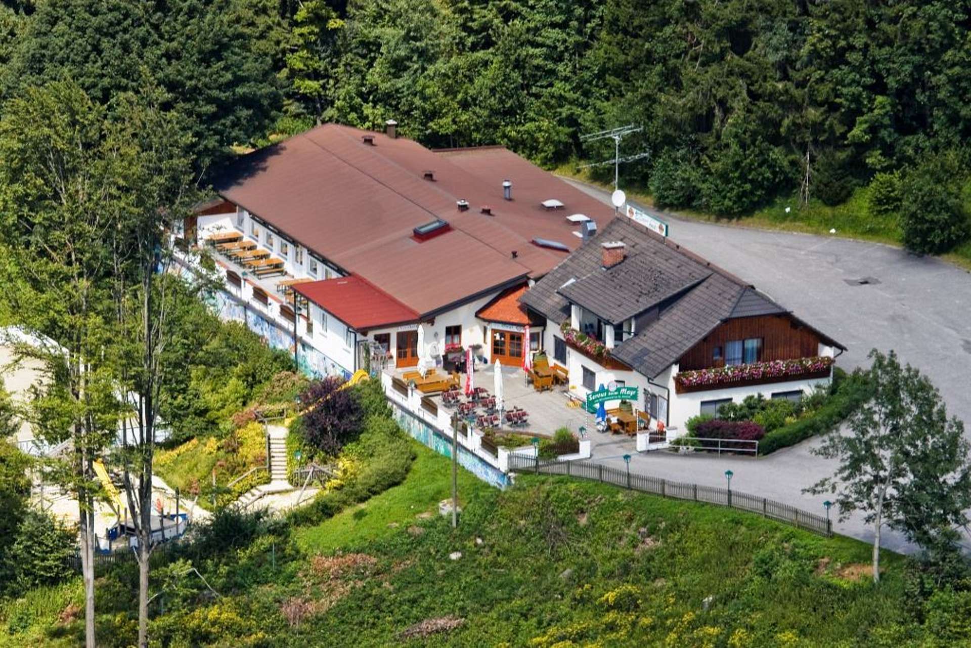 Luftaufnahme des Gasthaus Mayrwirt