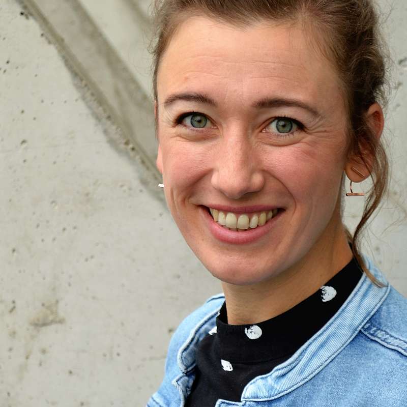 Porträtfoto von DI Stefanie Moser, BA - Regionalmanagerin für Nachhaltigkeit und Umwelt